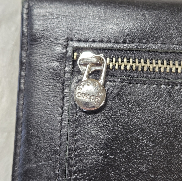 Vintage SPORTSCOACH Black Leather Wallet With Checkbook - Picture 7 of 8
